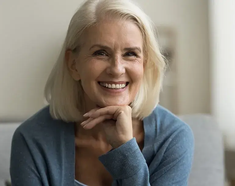 Kiedy może zacząć się menopauza? Objawy i czynniki wpływające na wiek