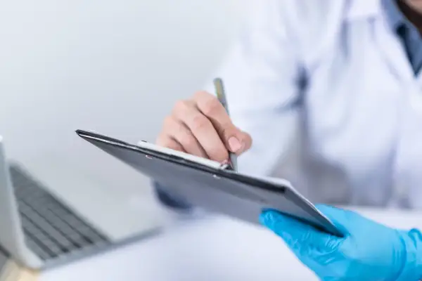 Biopsja - co oznacza wynik i jak przygotować się do badania?