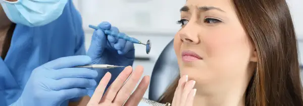 Jak pozbyć się odruchu wymiotnego u dentysty i czuć się komfortowo